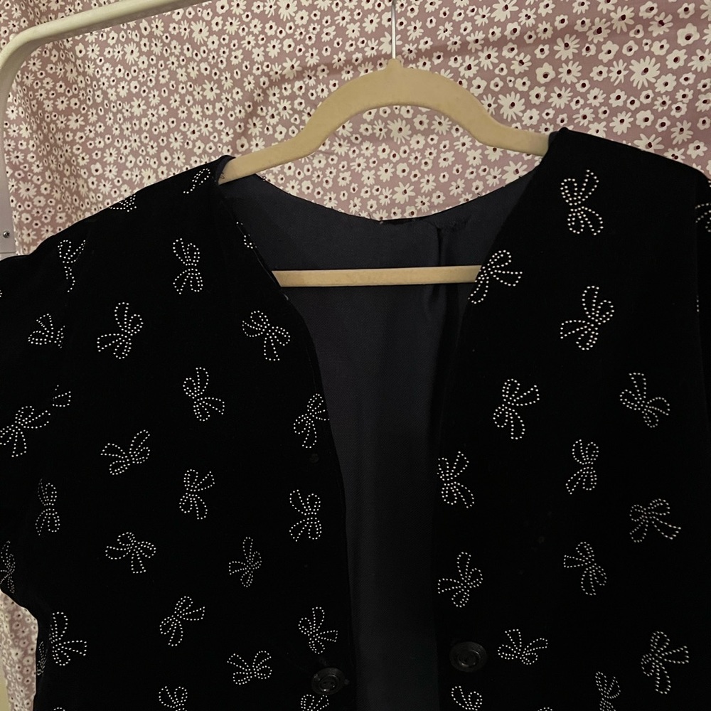 Velvet bow blazer jacket